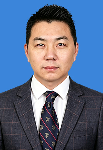 刘亮先